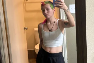 Manic pixie dream Minx - 30 - Image 4