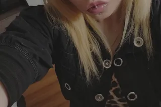 I HAVE SKILLS THAT SPEAK THEMSELVES, I DOTHIS BECAUSE I ENJOY IT!! CUM LET ME PLEASE YOU!! INCALL LOCATION HOTEL IN FAIRMONT CITY!!!! I KNOW YOU WILL NOT BE DISAPPOINTED!!! OUTCALLS ALSO!! - Image 10