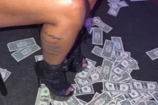 🤑LEMME SUCK IT OUT🔥😝 CUBAN BHADDIE - Image 1