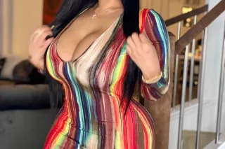 👐🌟💫COME DIVE IN THIS" WAP" ON THIS Warm DAY 💦GREEK SPECIALS🌟 - Image 10