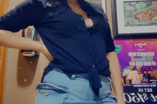 Hey its sara florida girl come get some of the florida water 🌊 - Image 7