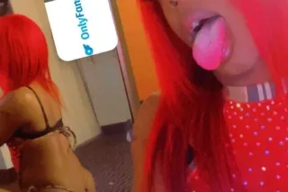I love when that dick beat my tonsils down My Throat Hungry Make a Mess and Watch Me Clean It UppEverything Discreet I Love Sucking A Hard Dick Slob Just Every Where - Image 5