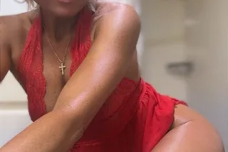 COME GET MILKED BY A HOT MILF(Our little secret)🤫 - Image 4