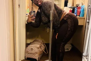 COME SPEND A BAG ON YOUR FUNSIZE GIRL INCALL ONLY - Image 5