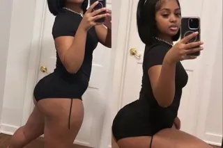 Pretty Brown Skinned Short Fat Ass 🎀 - Image 2