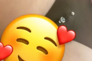 come hang with a bad bitch - Image 2