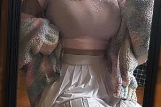 down on ur luck how bout u go down on lucki instead! - Image 6