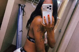 Hey im Foxxy New in town come see me incalls an outcalls - Image 6